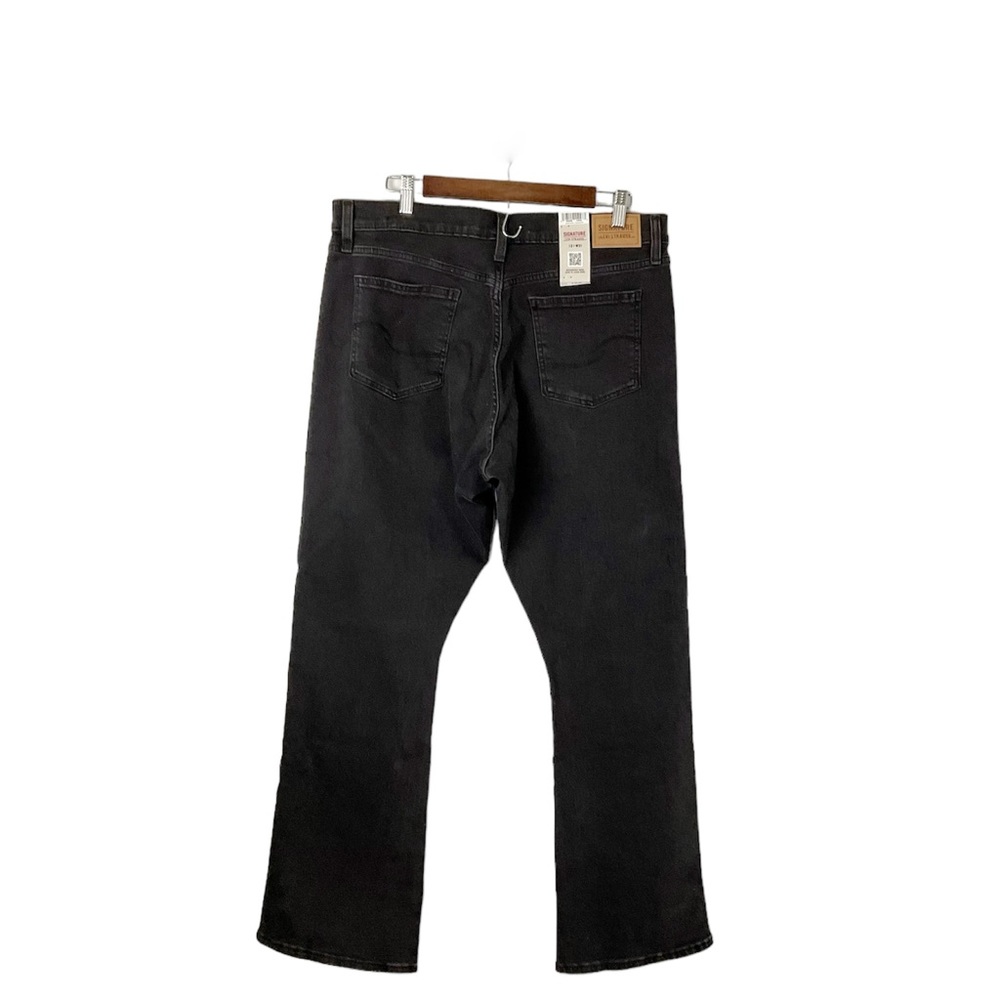Signature Levi’s Heritage‎ High Rise Kick Boot Size 31 Black - Picture 3 of 8